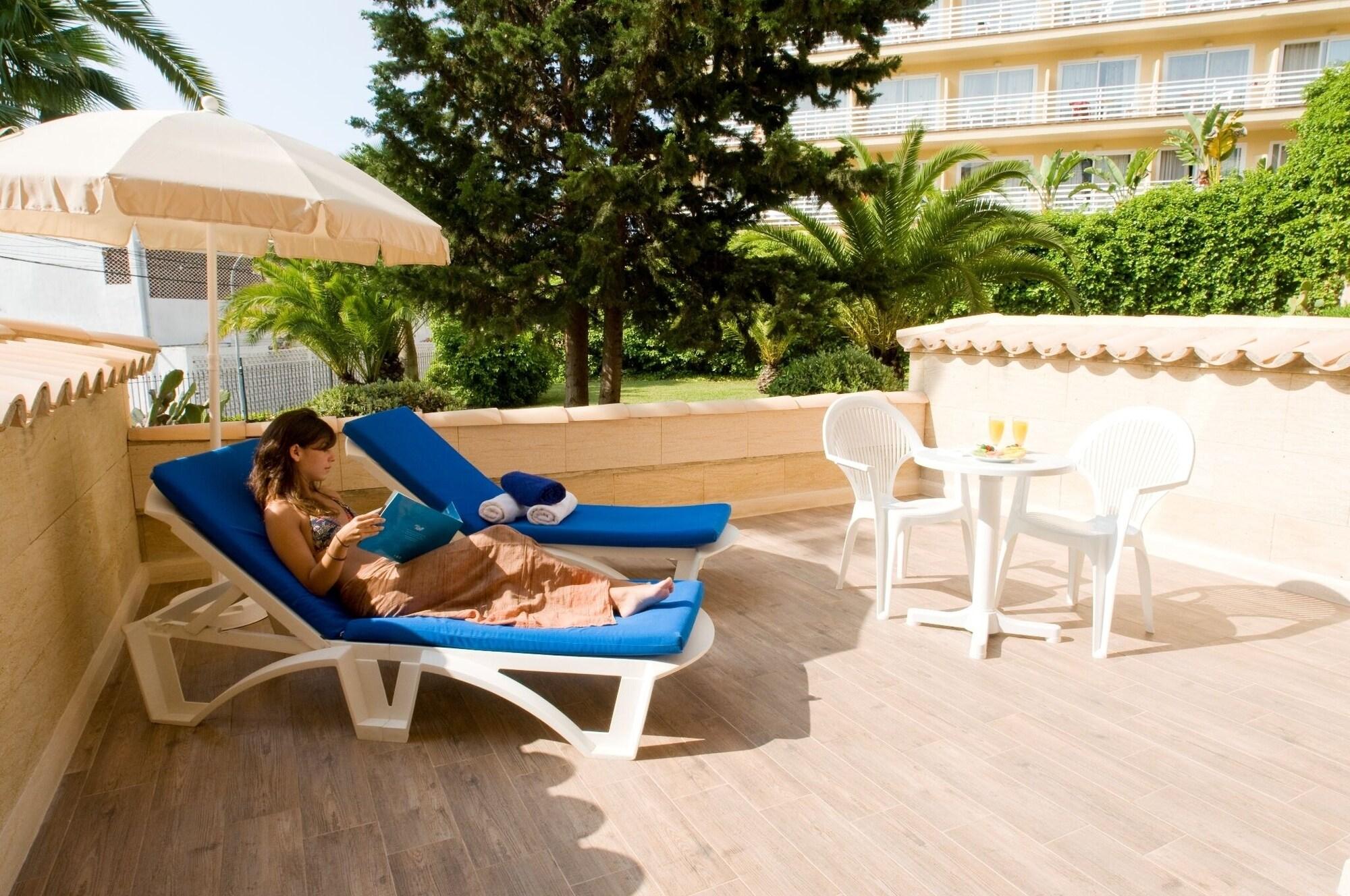 Ona Palmira Paguera Hotel Peguera Bagian luar foto
