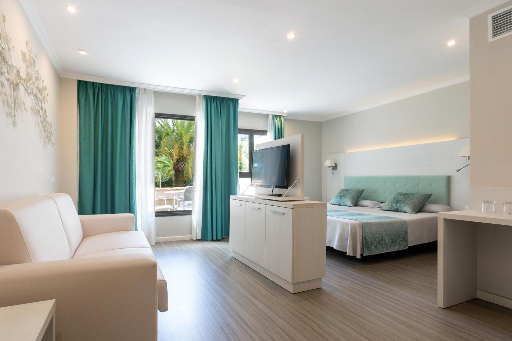 Ona Palmira Paguera Hotel Peguera Bagian luar foto