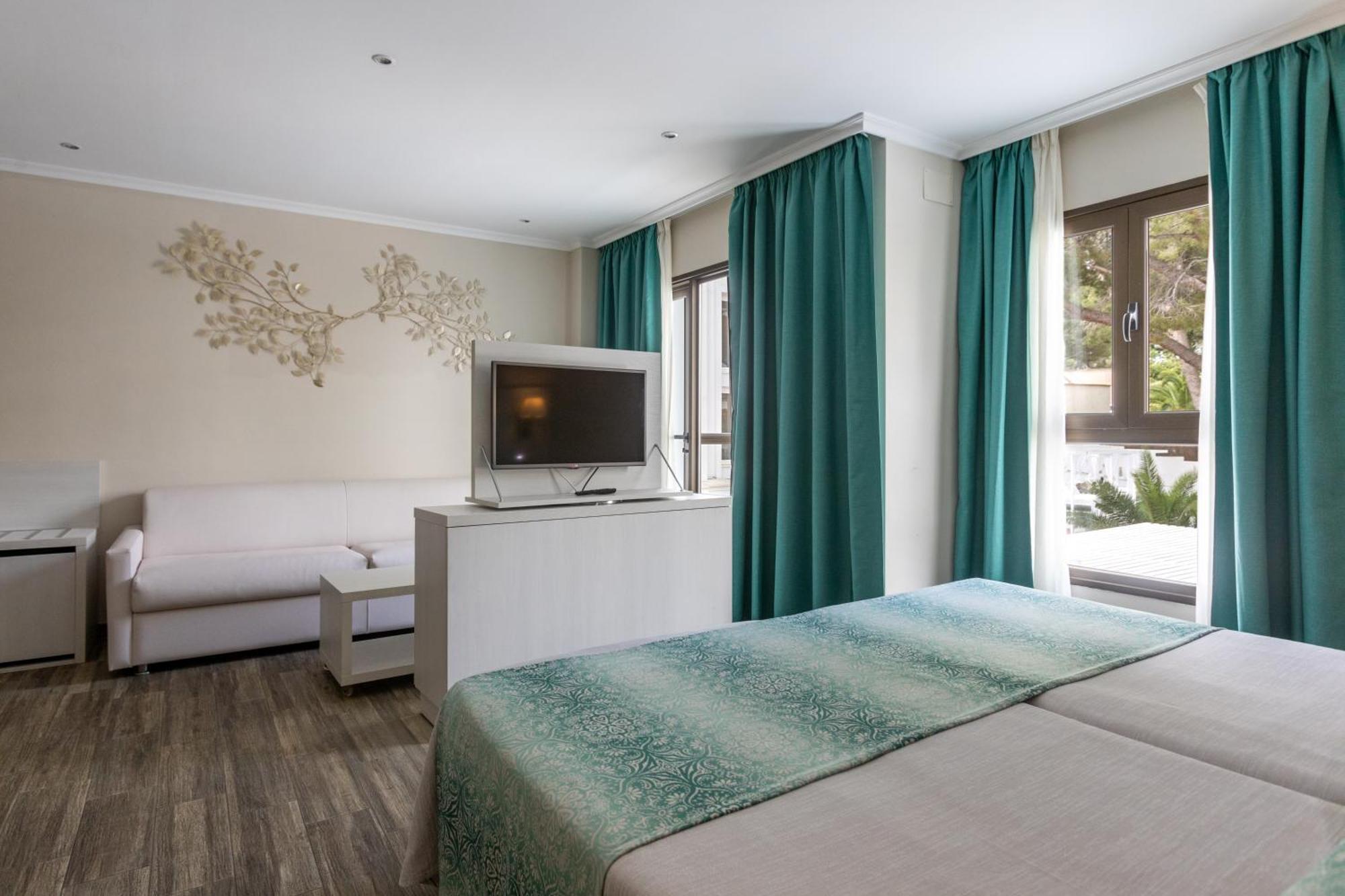 Ona Palmira Paguera Hotel Peguera Bagian luar foto